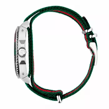 GUCCI reloj de hombre YA136209A 45mm cuarzo suizo acero inoxidable caucho negro