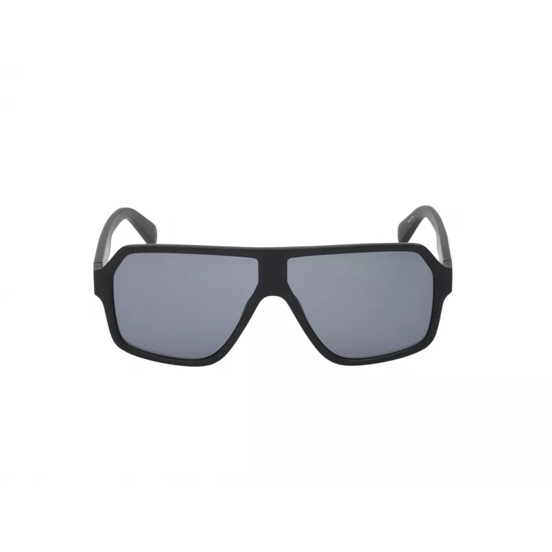 GUESS GF00047-6102A Gafas de sol rectangular hombre - Montura negra brillante, lentes ahumadas, 61mm