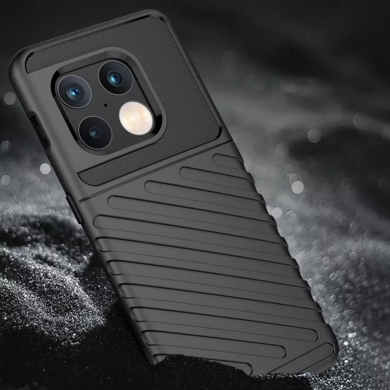Hurtel Funda Thunder Case Flexible Blindada para OnePlus 10 Pro Negra