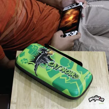 Hyperkin M07541-MTCN Funda rígida, verde, multicolor, PEVA, para Nintendo Switch Lite, antichoque, resistente al agua, bolsa de transporte