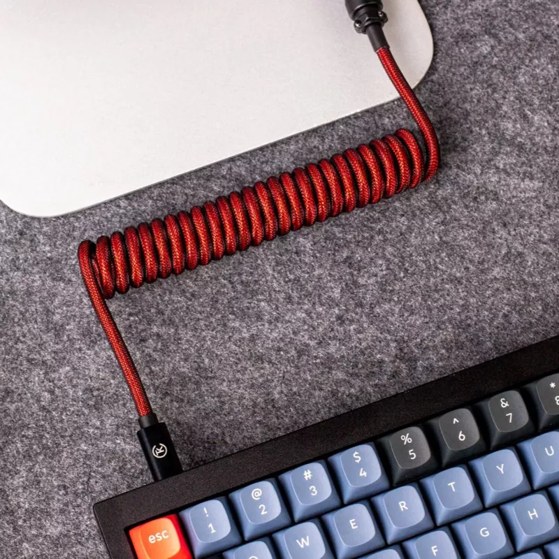 Cable Coiled Aviator Keychron - rojo (USB-A a USB-C, 2m, GX12 desmontable)
