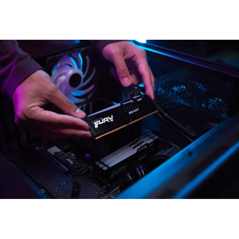 Kingston Technology FURY Beast 128GB 5600MT/s DDR5 CL40 DIMM (Kit de 4) RGB XMP