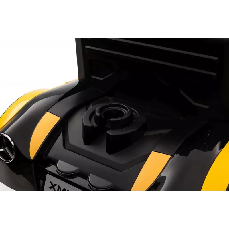 LEAN CARS Camión a batería Mercedes XMX622 amarillo luces LED
