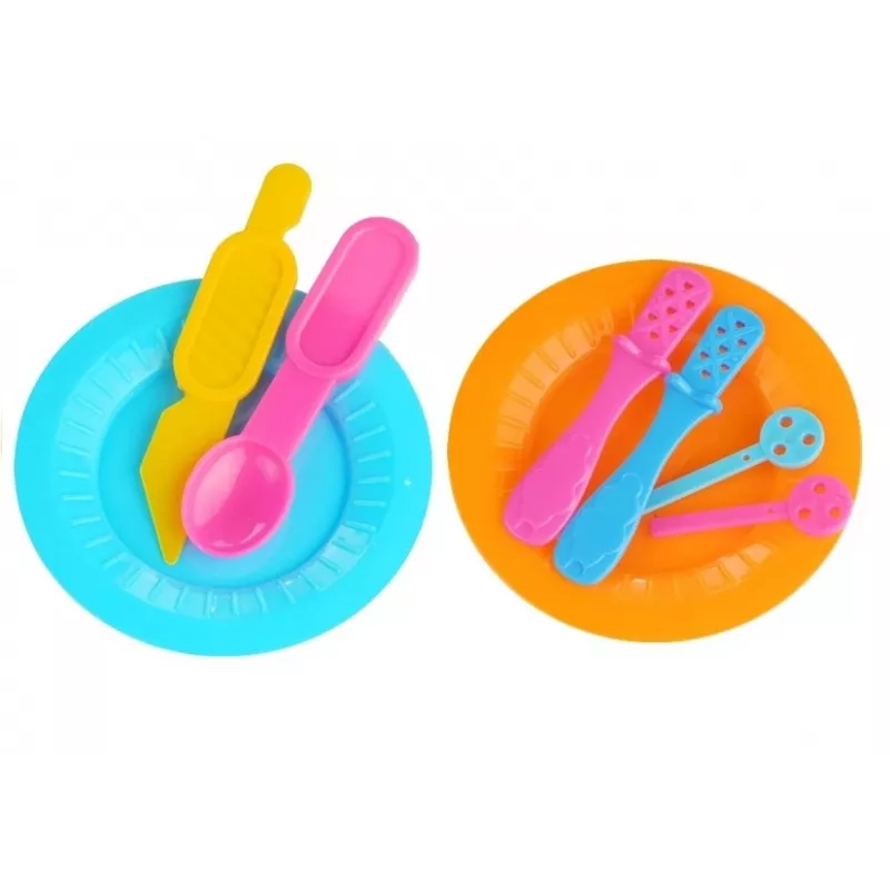LEAN TOYS Set de manualidades Color Clay DIY casa tarta de cumpleaños - 24 colores pasta de modelar de secado al aire con herramientas, moldes y accesorios para niños a partir de 6 años