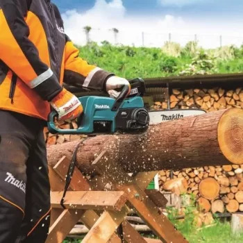 Makita DUC307ZX3 motosierra a batería 18V LXT litio-ion, espada de 30 cm, solo máquina, negro/azul