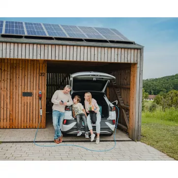 NRGkick Mobile Wallbox 16A 7,5m Pure para carga PV (blanco, 11 kW, cable de 7,5 metros, WLAN + Bluetooth)