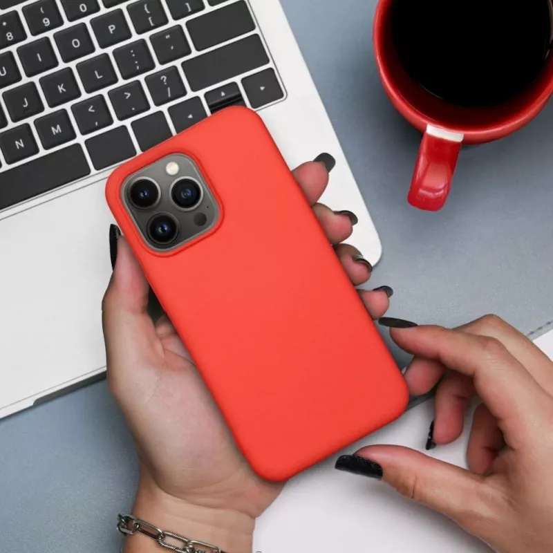 OEM Funda de silicona para iPhone 17 Pro Max / 18 Pro Max (elevación de cámara baja) - Melocotón