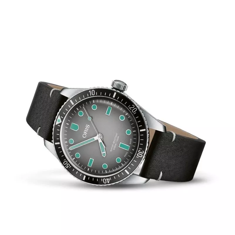 ORIS Aquis Date reloj automático para hombre de 40mm con esfera azul y brazalete de acero inoxidable 40530752089