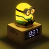 Paladone Minions Icon Despertador - LED digital, alimentado por USB, snooze