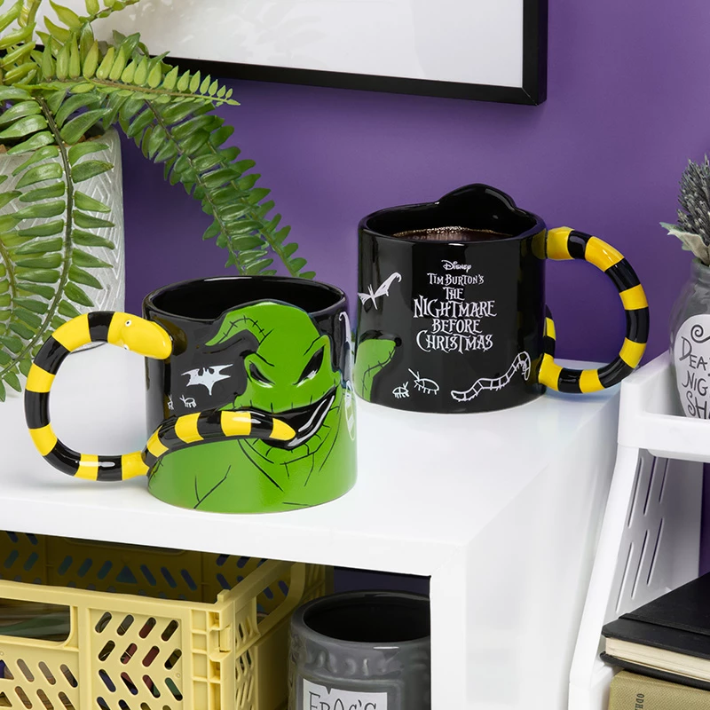 Paladone taza en forma de Oogie Boogie que brilla en la oscuridad