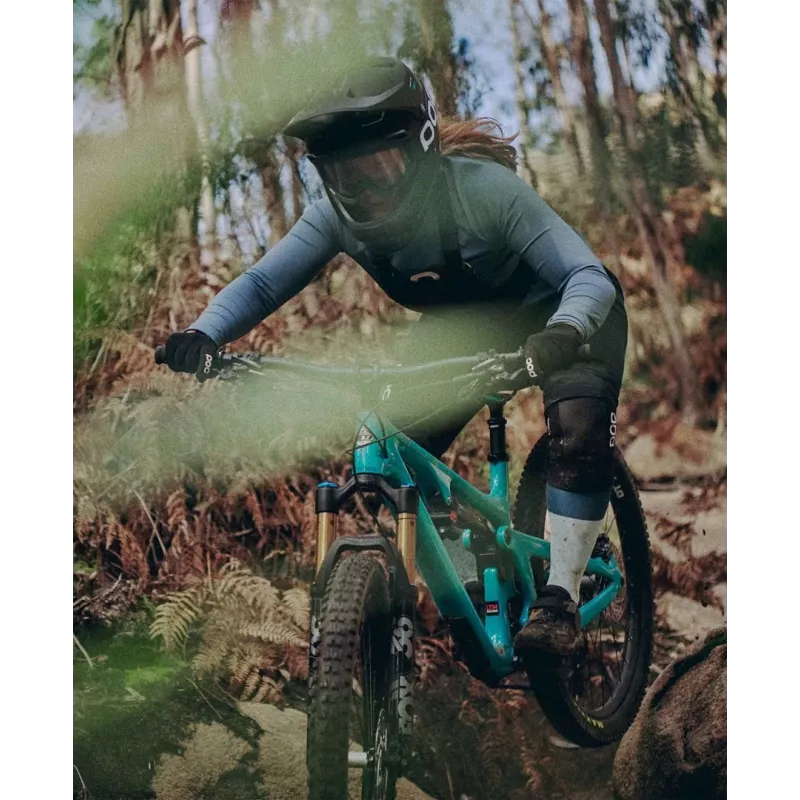Gafas de ciclismo POC Ora, lente gris Cat 1, negro
