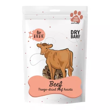 PZW Paka Zwierzaka Lio Pepe Snack de corazones de ternera liofilizados para perros y gatos 60g