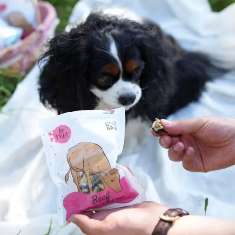 PZW Paka Zwierzaka Lio Pepe Snack para perros de panza de ternera liofilizada 60g