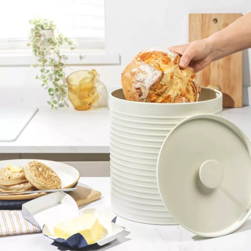Russell Hobbs RH03269CEU7 panera con patrón acanalado, crema
