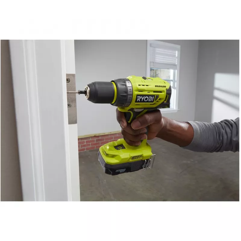 RYOBI ONE+ Atornillador-taladro a batería R18DD7-220S, 18V (verde/negro, 2x batería Li-Ion 2,0Ah, bolsa de herramientas)