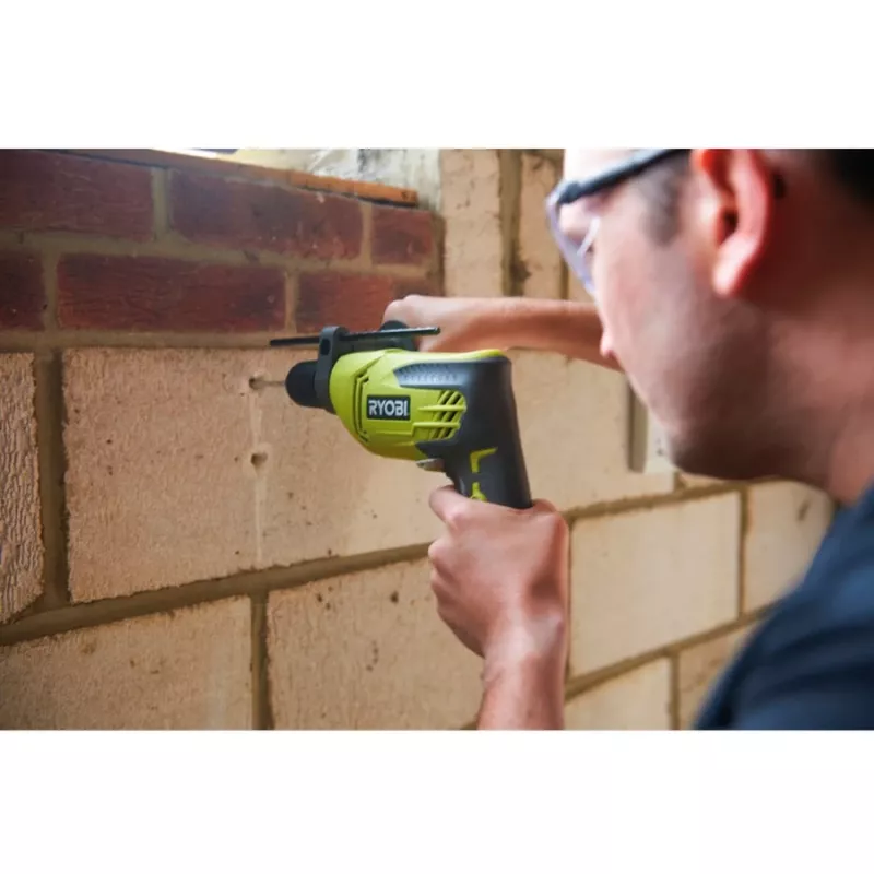 Ryobi RPD680-K Taladro percutor con portabrocas de llave 680W 230V