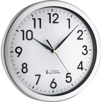TFA Dostmann 60.3519.02 Reloj de pared radiocontrolado Corona, marco de aluminio plateado, esfera blanca, 300 mm 60.010363