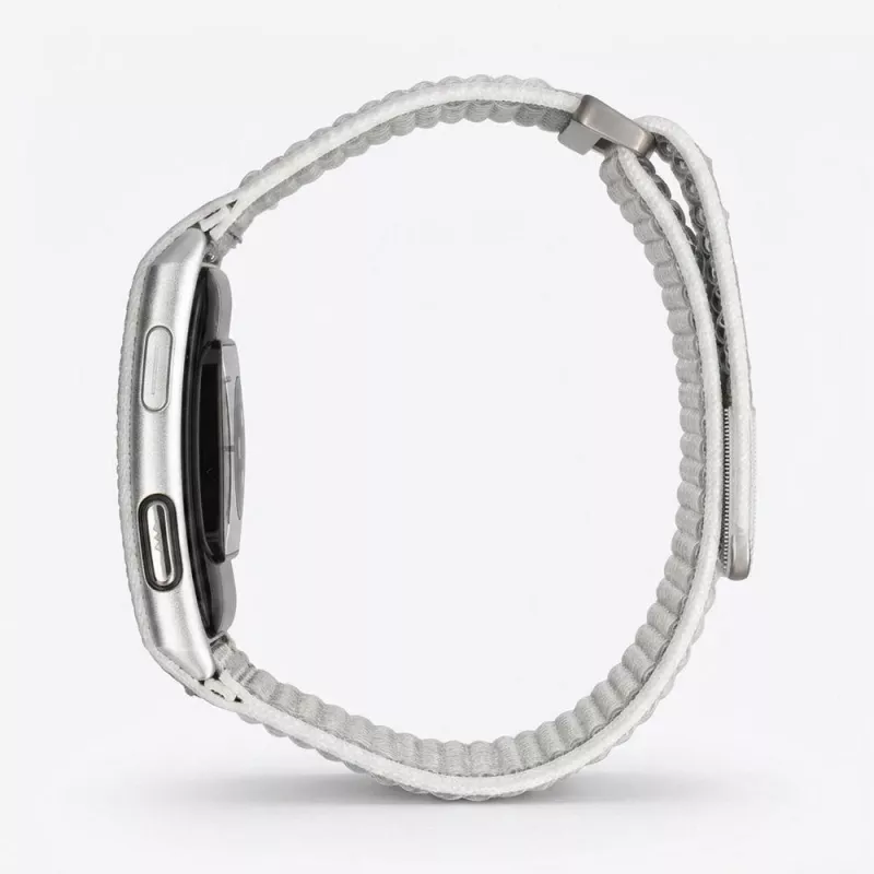Titmo Loop I-110 Smartband plateado con ECG, HRV, FC, PA, SpO2, IP68