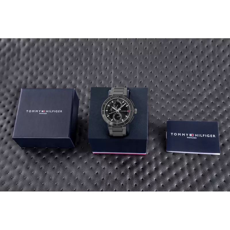 Tommy Hilfiger Decker Reloj de cuarzo hombre 44mm acero inoxidable esfera azul correa de piel marrón