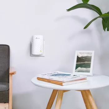 TP-Link AC750 Repetidor WiFi RE200 - Amplificador de señal de doble banda para enchufe, 1 puerto Ethernet, WPS, modo punto de acceso