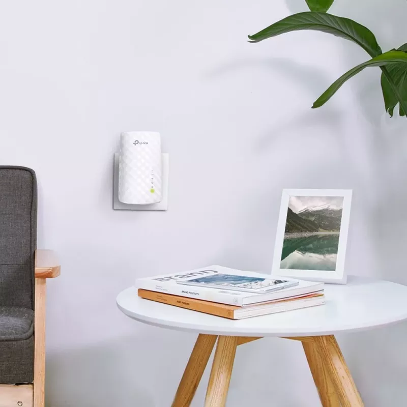 TP-Link AC750 Repetidor WiFi RE200 - Amplificador de señal de doble banda para enchufe, 1 puerto Ethernet, WPS, modo punto de acceso