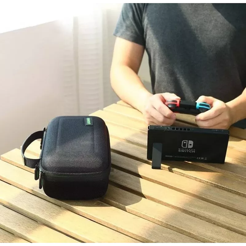 UGREEN LP145 Funda para Nintendo Switch, carcasa rígida EVA, Oxford Negro