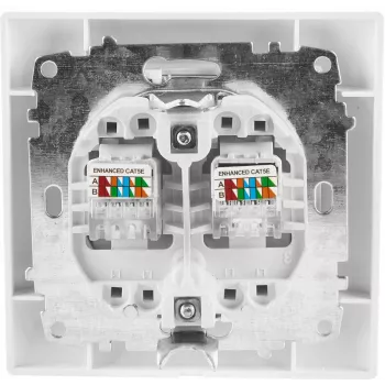 Toma doble de computadora VCX WESA LC 41 blanca