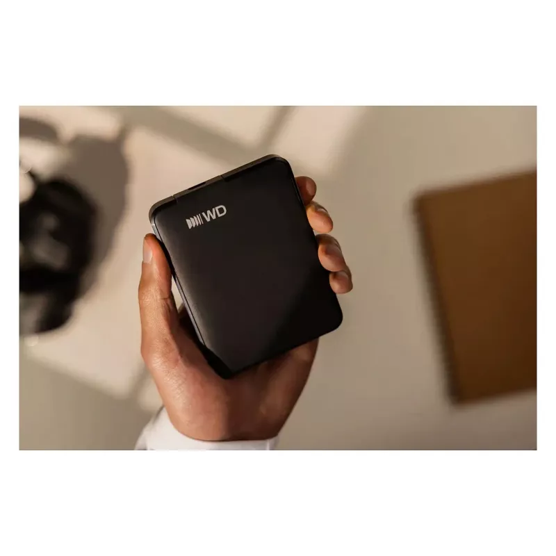 Disco duro externo portátil Western Digital Elements 5TB USB-C (negro)