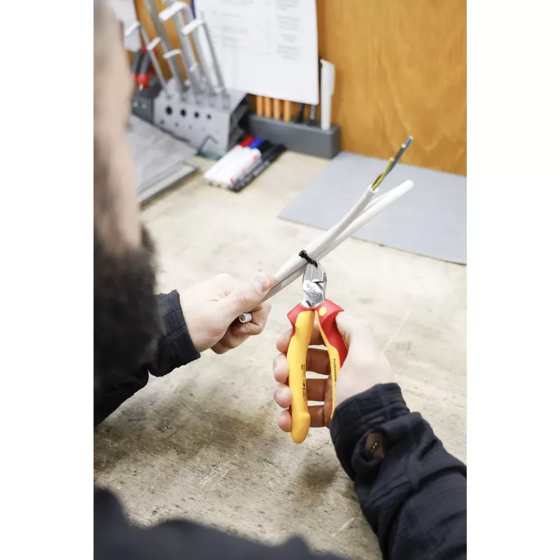 Wiha 43458 Professional electric Alicate de corte diagonal 160 mm, DynamicJoint, rojo/amarillo