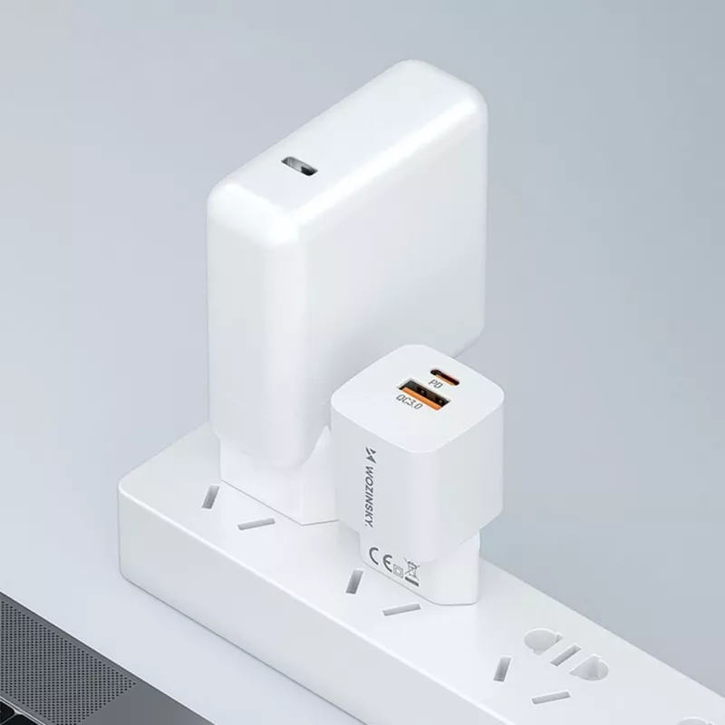 Wozinsky CMWCW fuente de alimentación 20W USB-C / USB-A - blanca